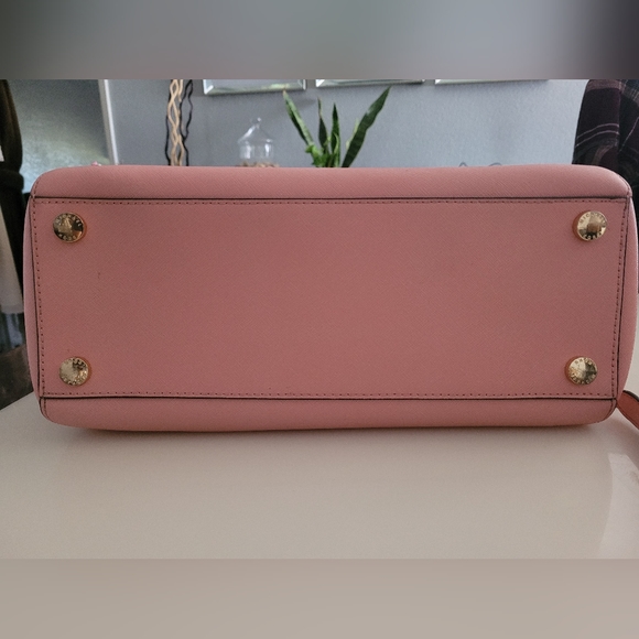 Michael Kors Ciara Large Saffiano Leather Satchel in VGCONDITION! - Picture 5 of 9